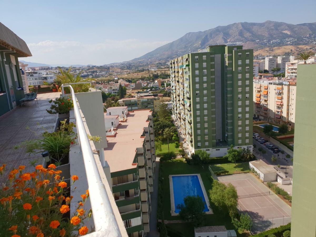 Atico Con Gran Terraza Apartment Fuengirola Exterior photo