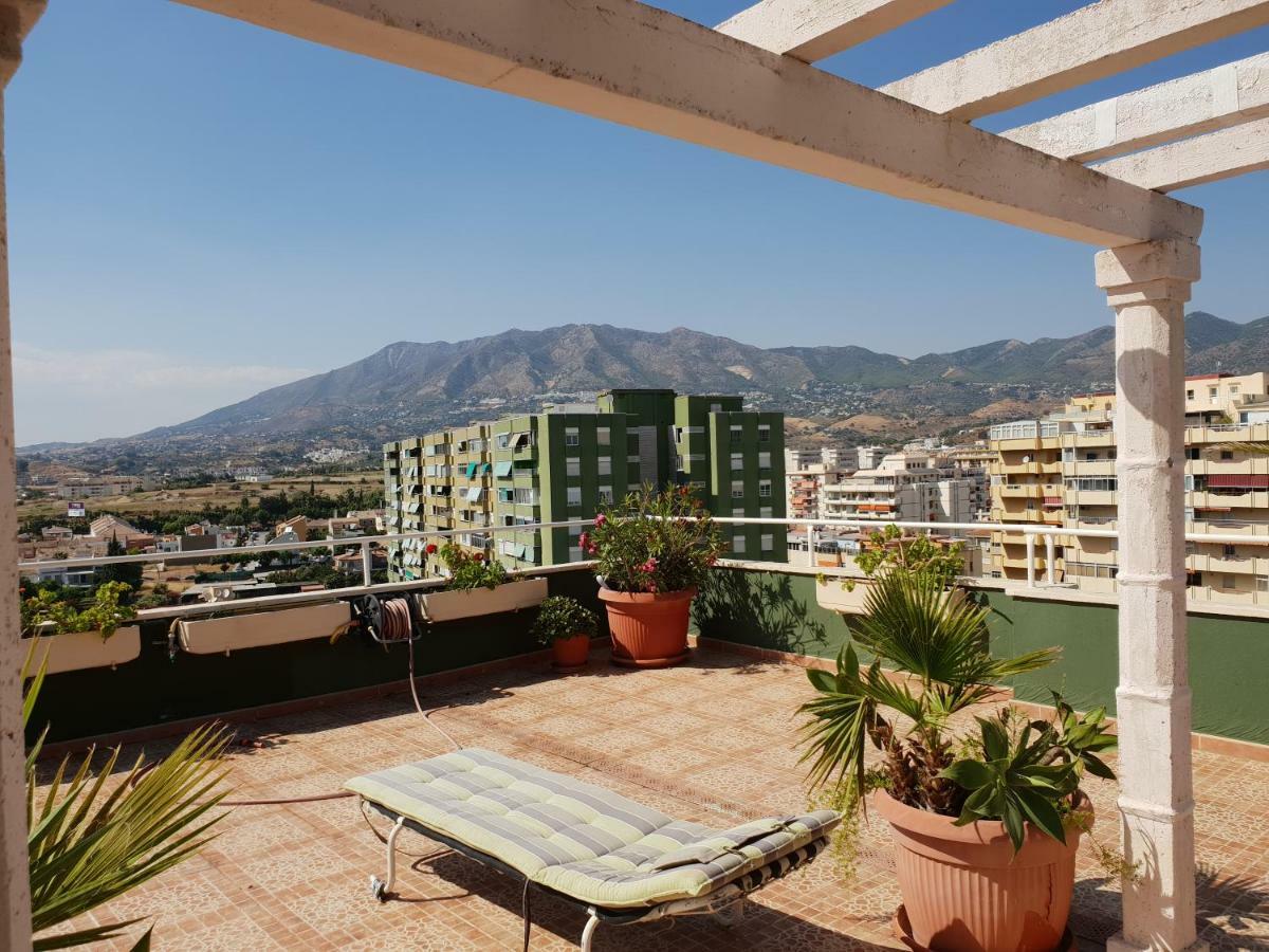 Atico Con Gran Terraza Apartment Fuengirola Exterior photo
